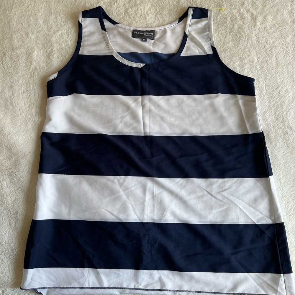 THE ROYAL STANDARD COLLECTION: blue and white summer shirt